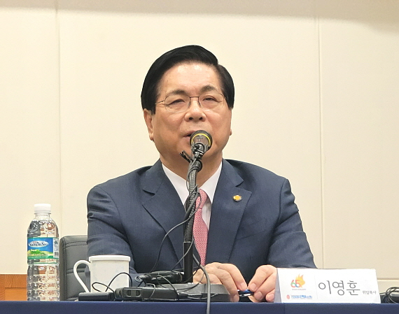 s이영훈 목사.jpg