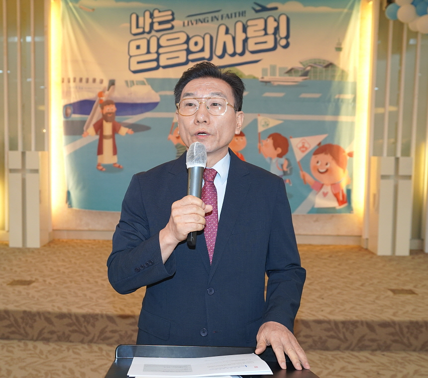 s이태윤 목사(860).jpg