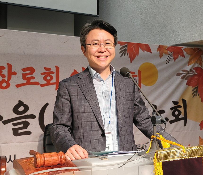 s황덕영 목사 860.jpg