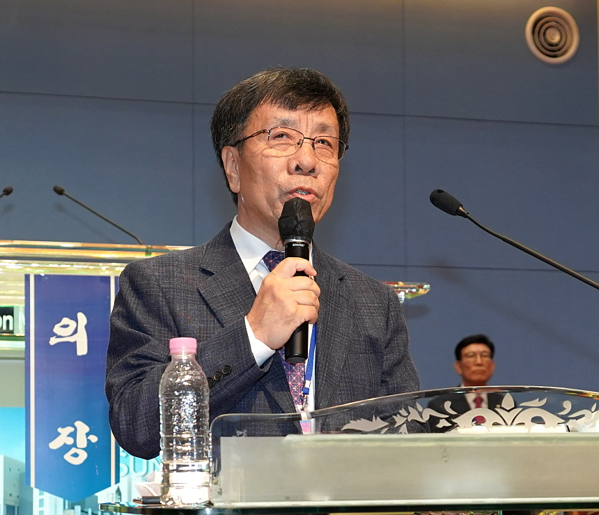 s이수일 목사3 860.jpg