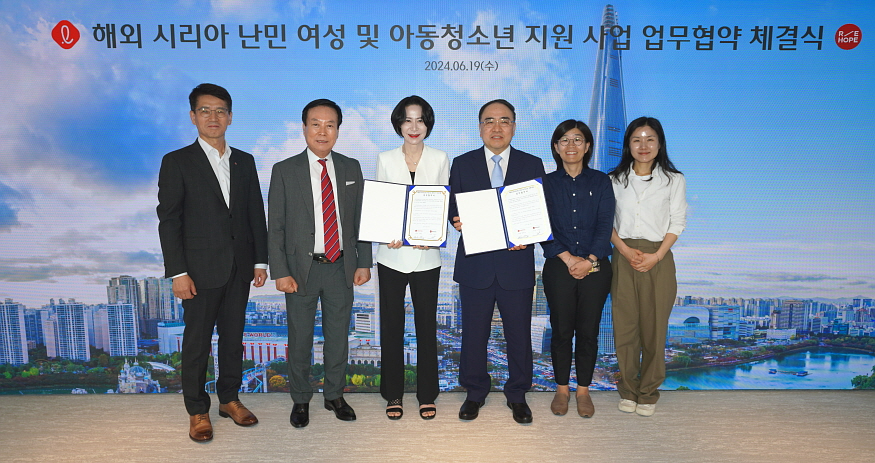 단체사진.jpg