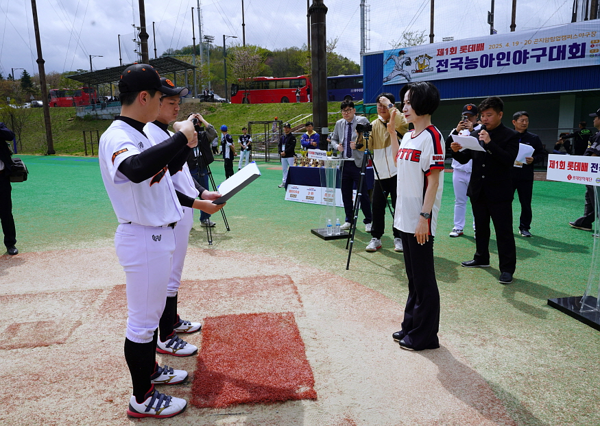 875 선서.jpg