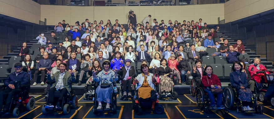 875 단체사진.jpg