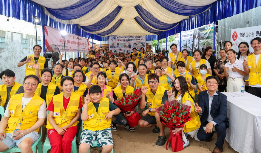 875 단체사진.jpg