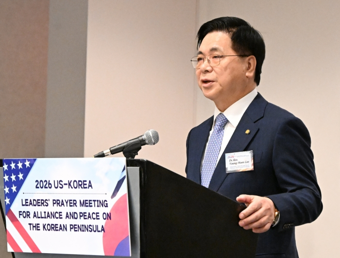 700 이영훈 목사.jpg